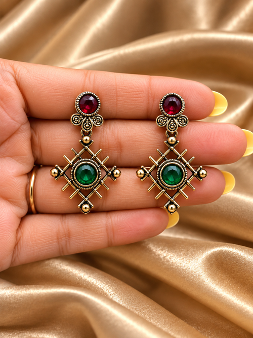 Annaura - Antique Gold Tone Ear Drop