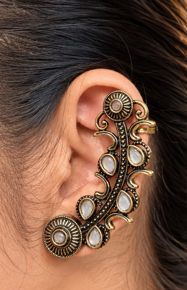 Aaroh-Oxidised Dual Tone Ear Climber Cuff