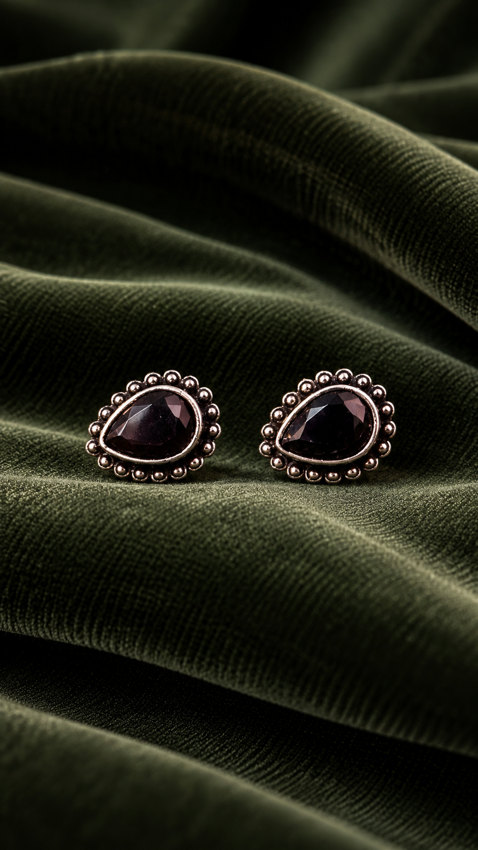Tear Drop Stud